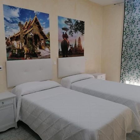 Hostal Restaurante Casa Isabel Gamonal المظهر الخارجي الصورة
